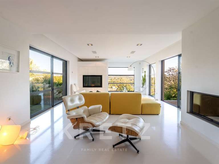Maison Couzon-au-Mont-d'Or - 180m²