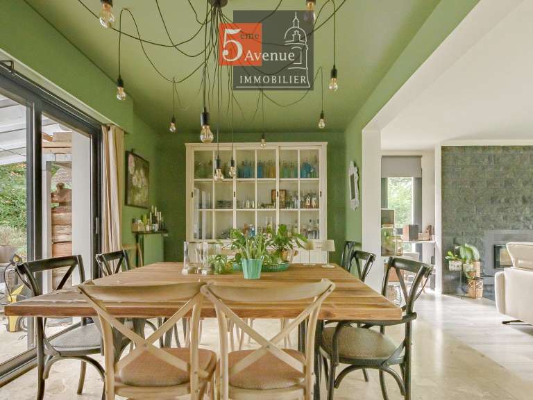 House Coye-la-Forêt - 6 bedrooms - 300m²