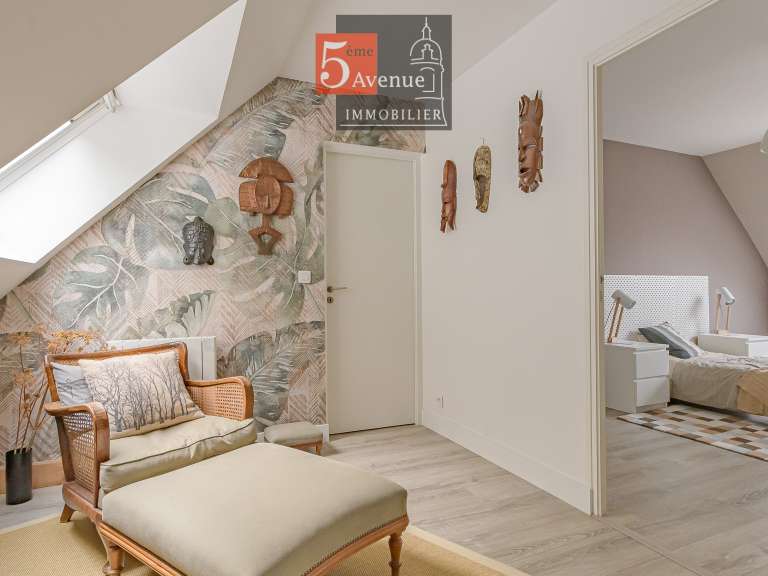 House Coye-la-Forêt - 6 bedrooms - 300m²