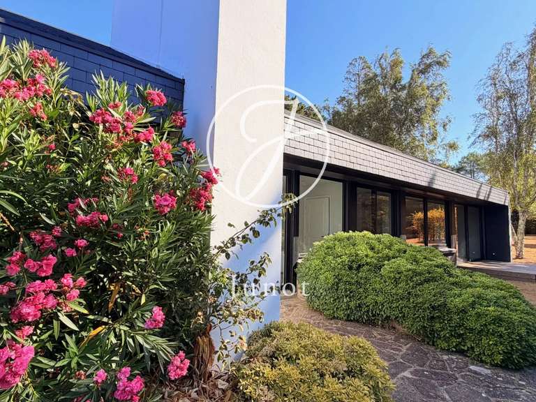 Villa Crach - 8 chambres - 390m²
