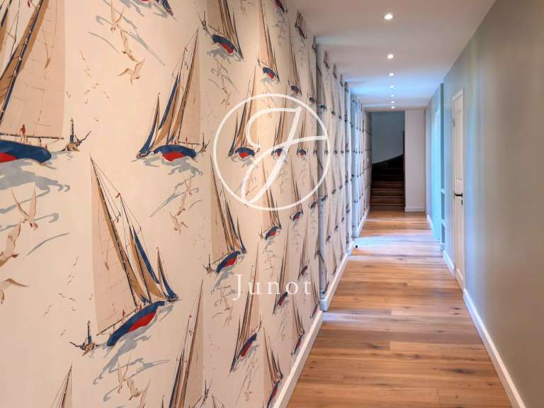 Villa Crach - 8 chambres - 390m²
