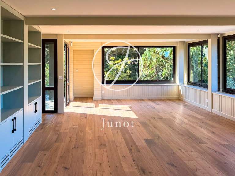 Villa Crach - 8 chambres - 390m²