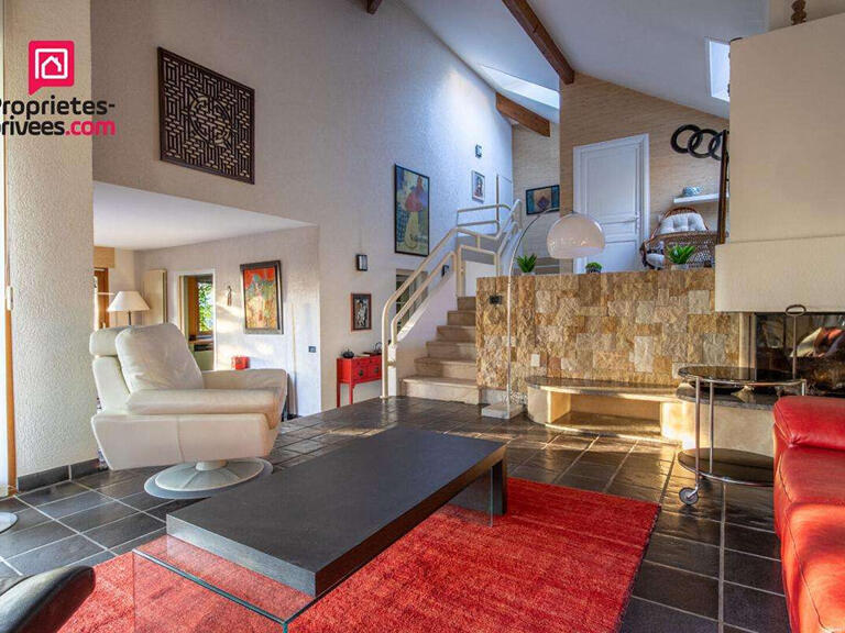 House Cranves-Sales - 5 bedrooms