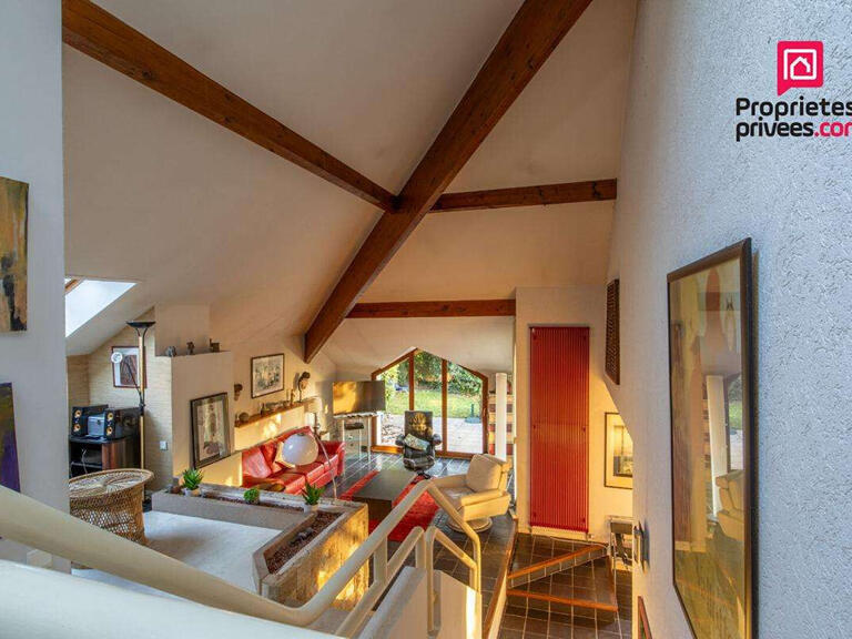 House Cranves-Sales - 5 bedrooms