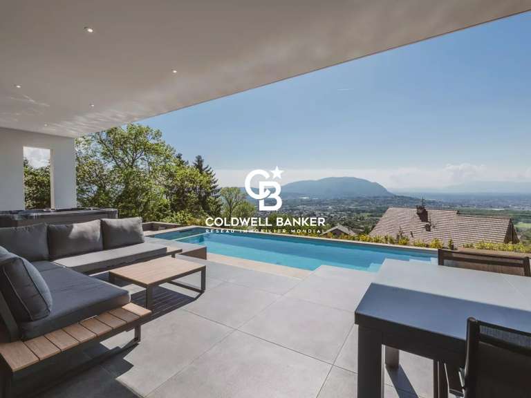 Maison Cranves-Sales - 4 chambres - 375m²
