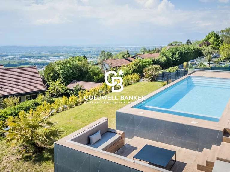 Maison Cranves-Sales - 4 chambres - 375m²