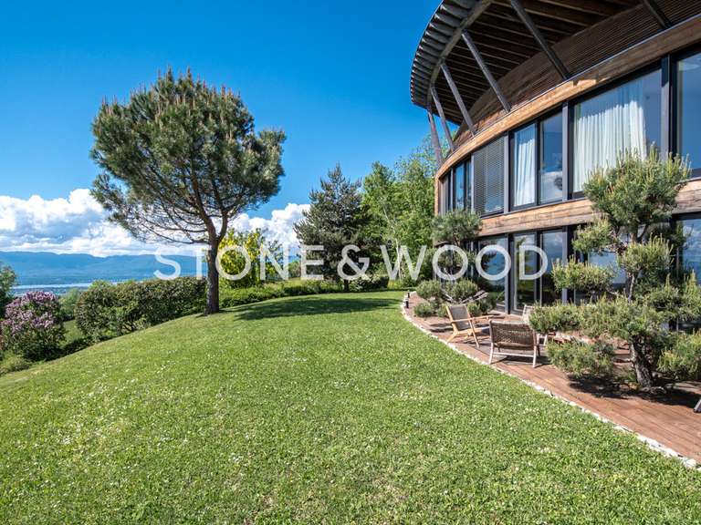 Maison Cranves-Sales - 6 chambres - 300m²