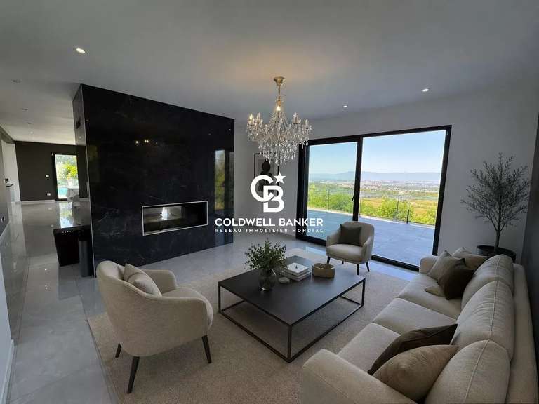 Maison Cranves-Sales - 7 chambres - 280m²