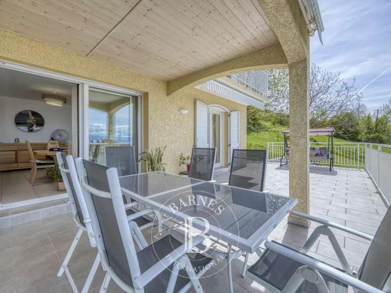 Maison Cranves-Sales - 4 chambres - 320m²