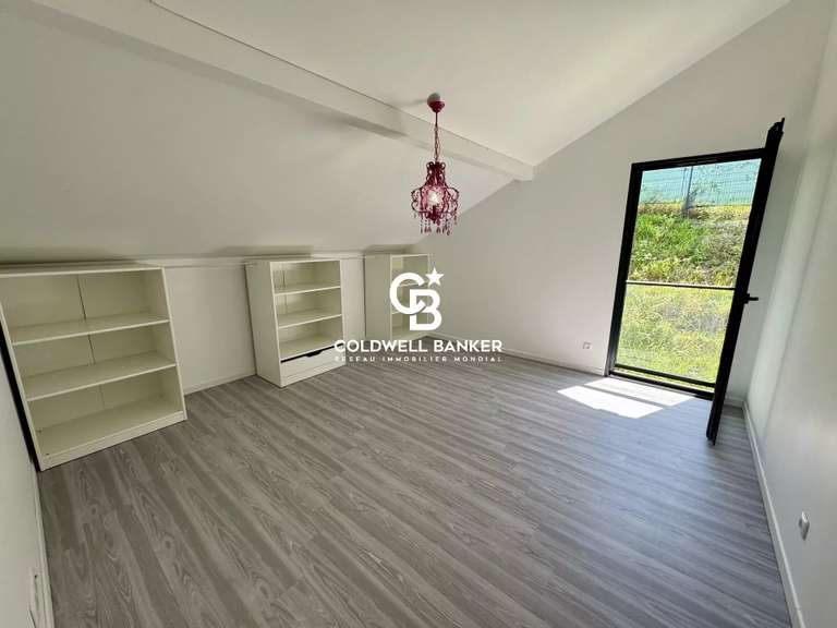 Maison Cranves-Sales - 7 chambres - 280m²