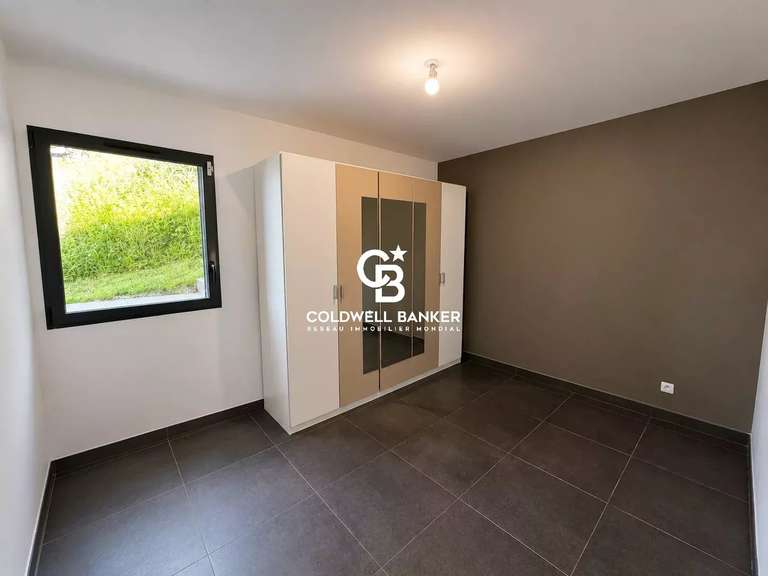 Maison Cranves-Sales - 7 chambres - 280m²