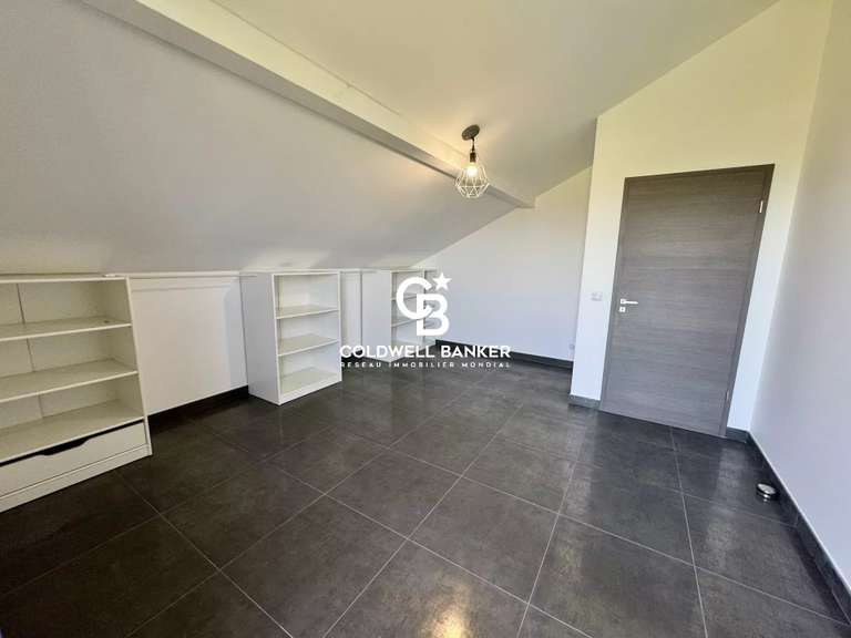 Maison Cranves-Sales - 7 chambres - 280m²