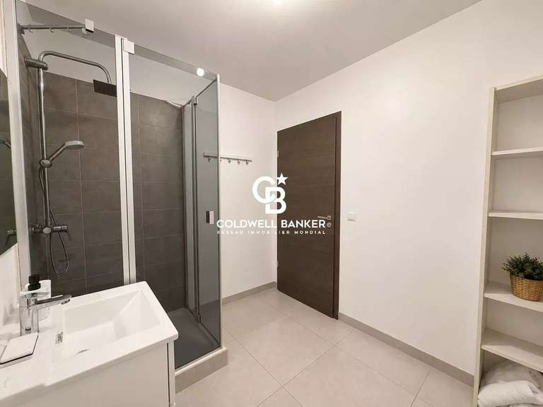 Maison Cranves-Sales - 7 chambres - 280m²