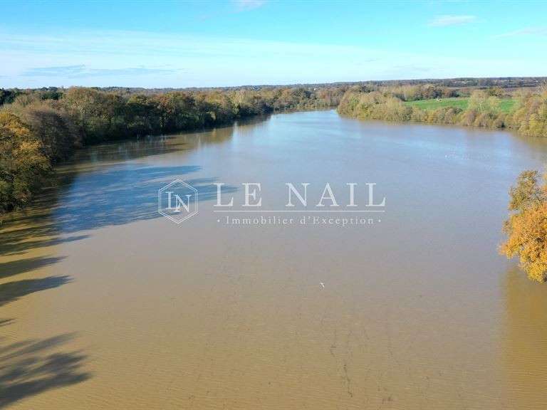 Terrain Craon - 200000m²