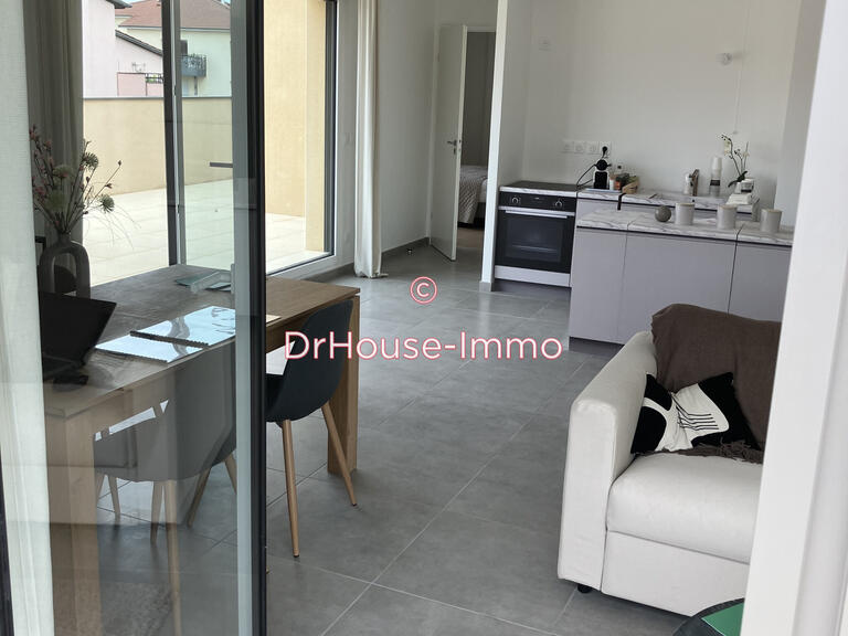 Apartment Craponne - 3 bedrooms - 89m²