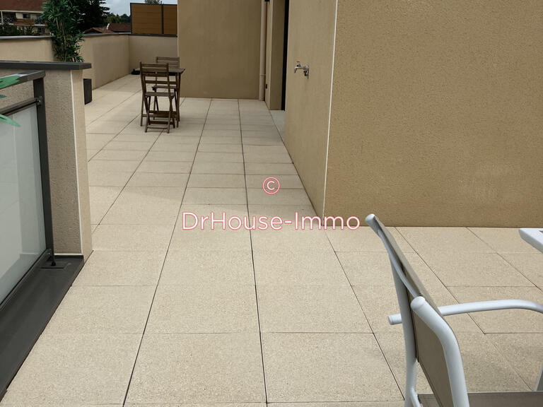 Apartment Craponne - 3 bedrooms - 89m²