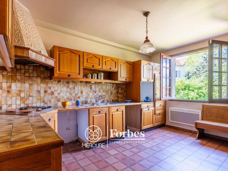 House Craponne - 4 bedrooms - 229m²