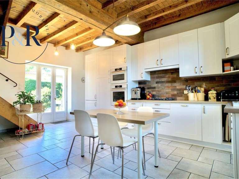 House Craponne - 4 bedrooms