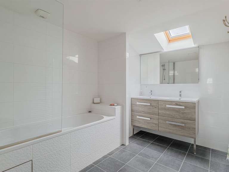 House Craponne - 4 bedrooms - 220m²