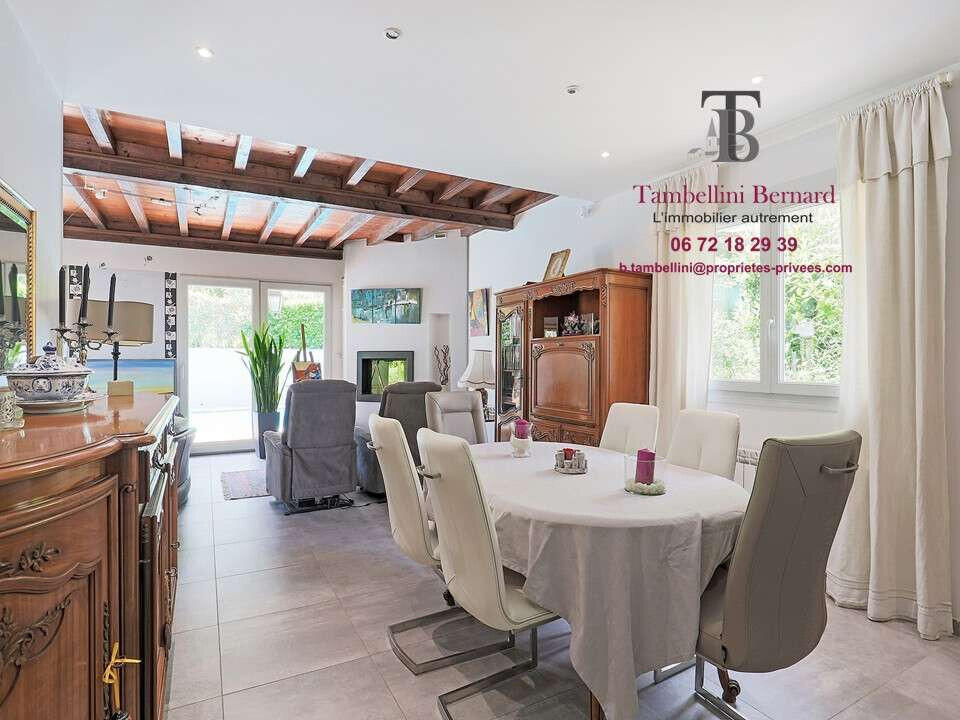 Property Craponne