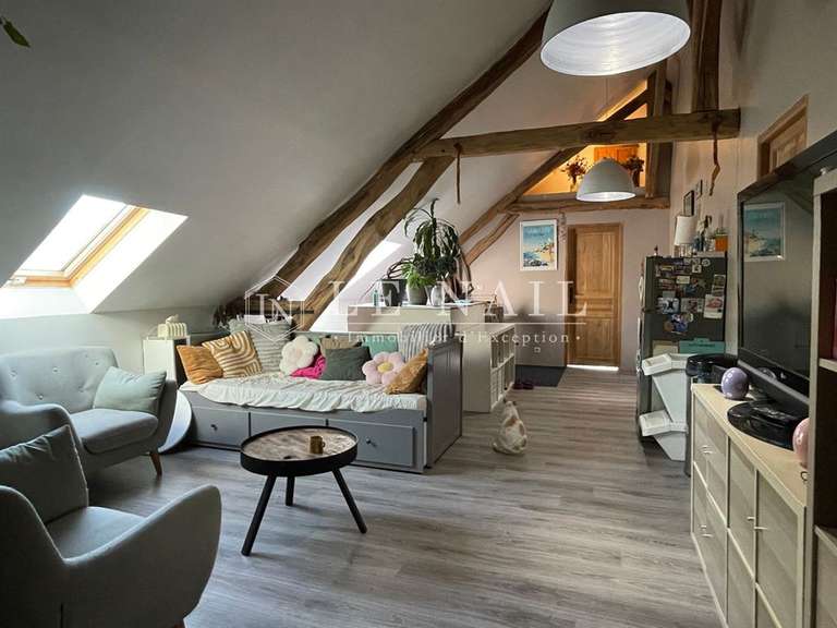 Maison Crépy-en-Valois - 7 chambres - 600m²
