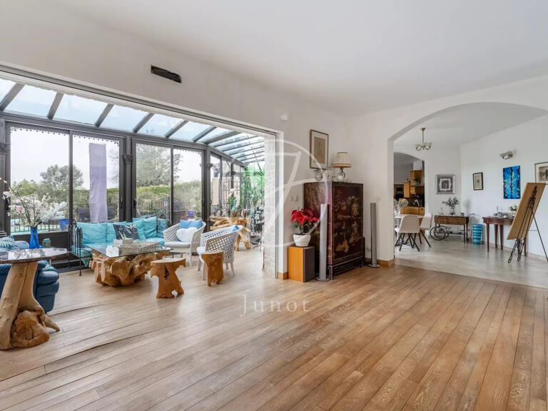 House Crespières - 5 bedrooms - 450m²