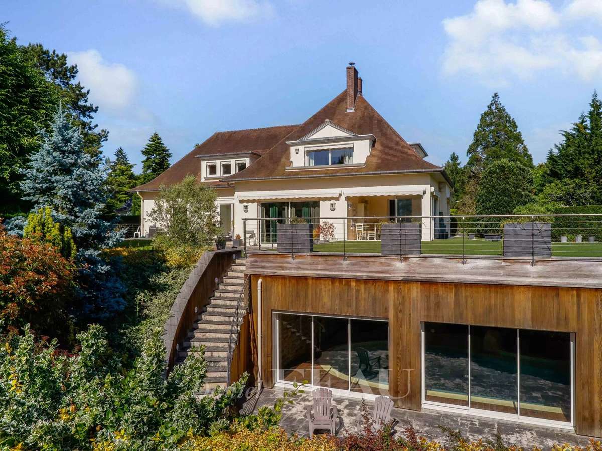 Maison Crespières