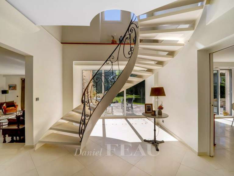 Maison Crespières - 5 chambres - 591m²