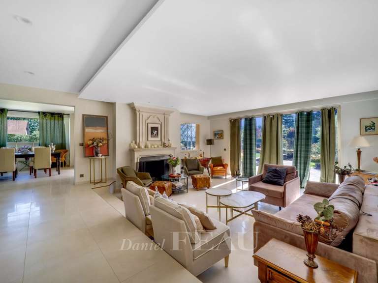 Maison Crespières - 5 chambres - 591m²
