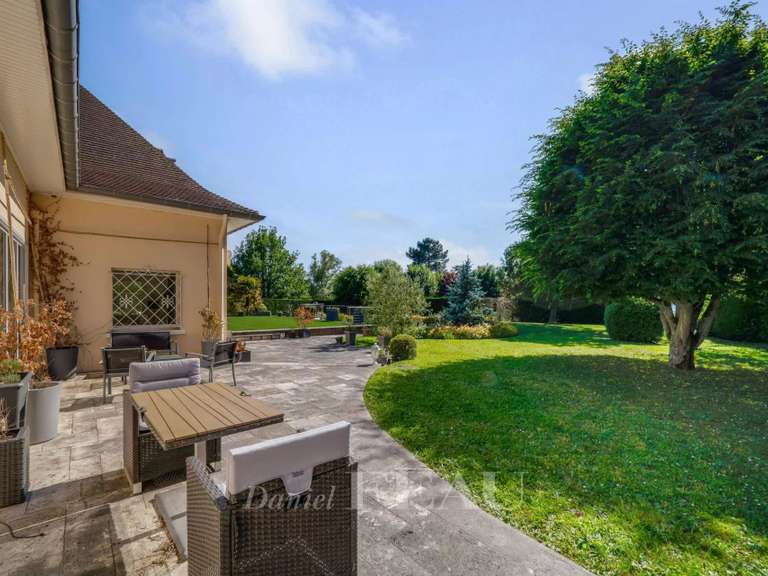 Maison Crespières - 5 chambres - 591m²