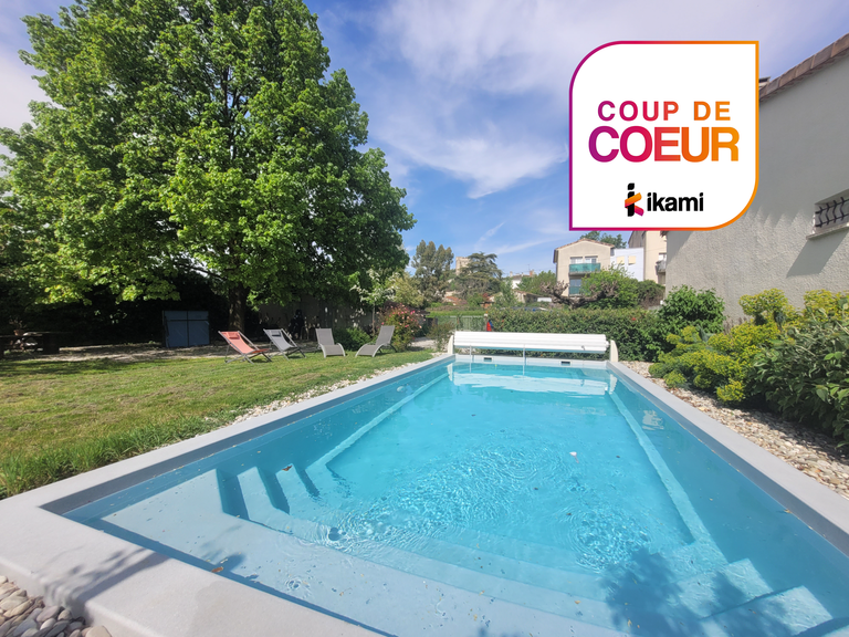 House Crest - 5 bedrooms - 175m²