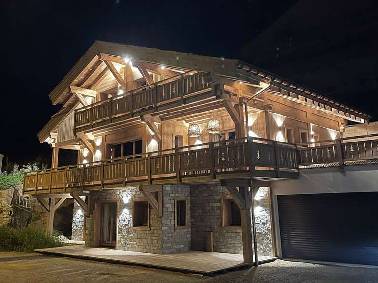Maison Crest-Voland - 6 chambres - 310m²
