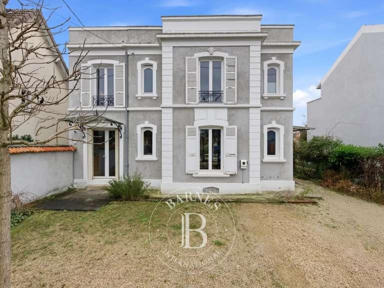 Maison Créteil - 4 chambres - 236m²