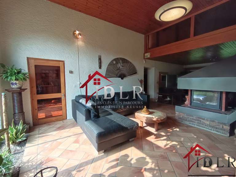 House Crissey - 6 bedrooms - 270m²