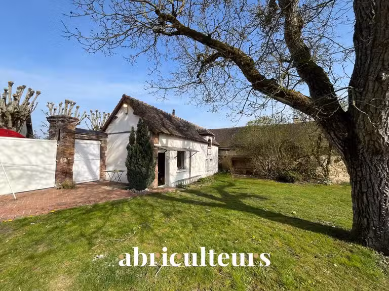 Maison Croisilles - 5 chambres - 409m²
