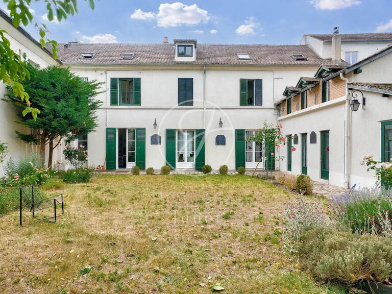 Appartement Croissy-sur-Seine - 3 chambres - 123m²