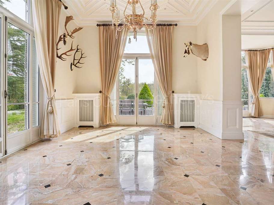 House Croissy-sur-Seine