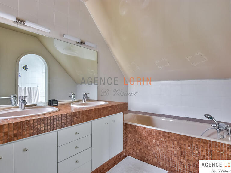 House Croissy-sur-Seine - 5 bedrooms - 193m²