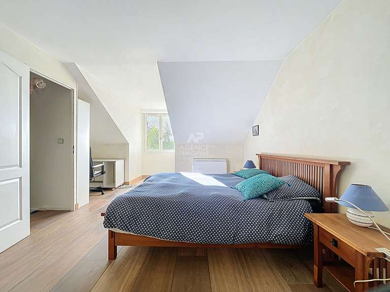 Maison Croissy-sur-Seine - 4 chambres - 123m²