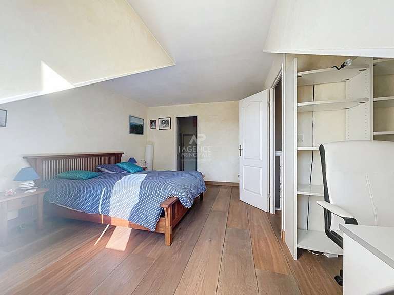 Maison Croissy-sur-Seine - 4 chambres - 123m²