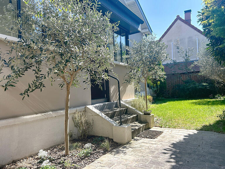 House Croissy-sur-Seine - 4 bedrooms - 126m²