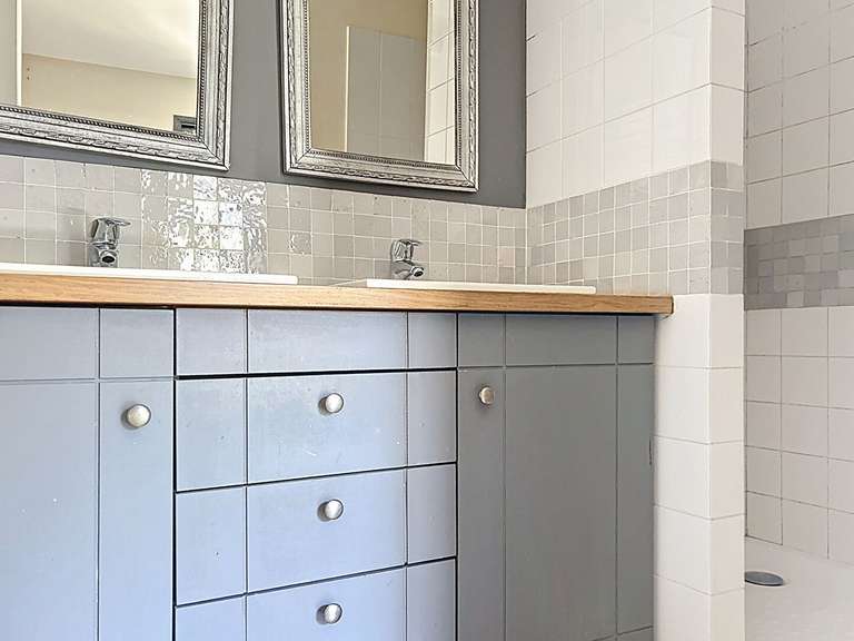 Maison Croissy-sur-Seine - 4 chambres - 126m²