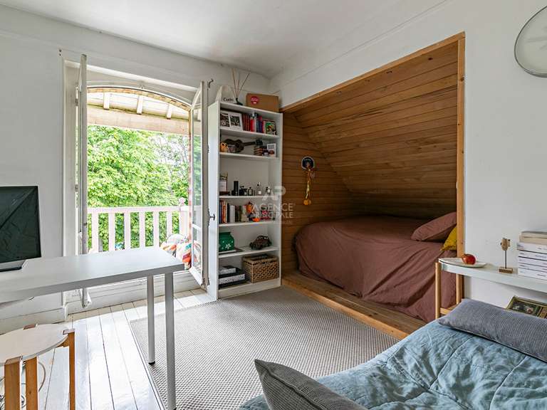 Maison Croissy-sur-Seine - 4 chambres - 185m²