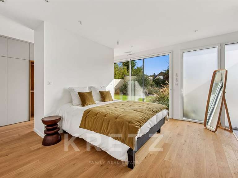 Maison Croissy-sur-Seine - 5 chambres - 324m²