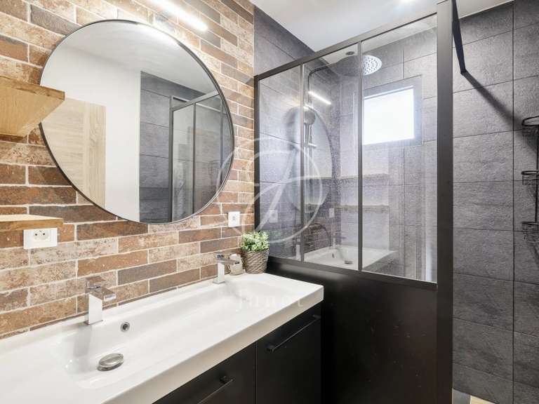 Maison Croissy-sur-Seine - 4 chambres - 210m²