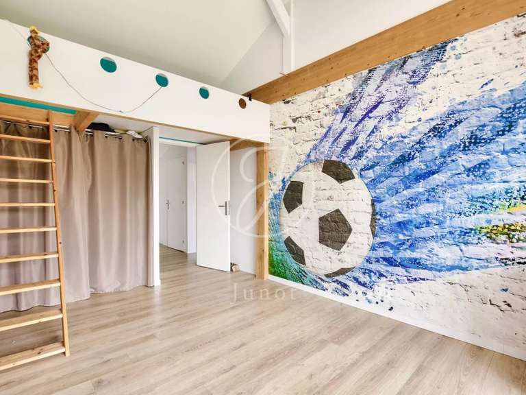 Maison Croissy-sur-Seine - 4 chambres - 207m²