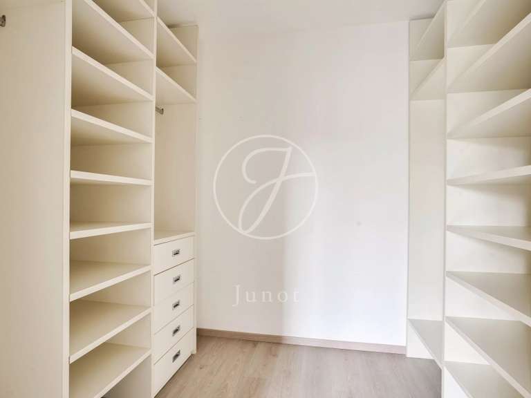 Maison Croissy-sur-Seine - 5 chambres - 305m²