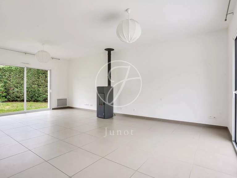 Maison Croissy-sur-Seine - 5 chambres - 305m²