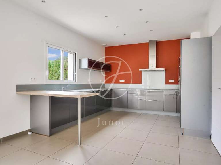 Maison Croissy-sur-Seine - 5 chambres - 305m²