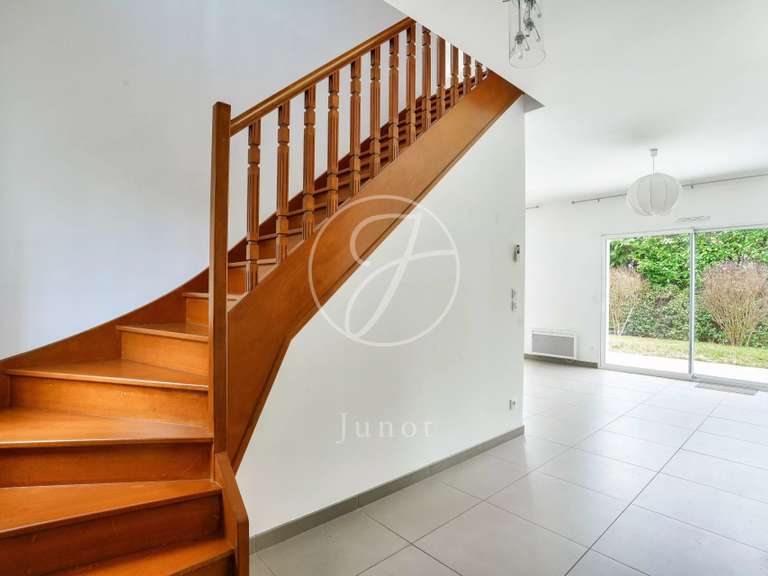 Maison Croissy-sur-Seine - 5 chambres - 305m²